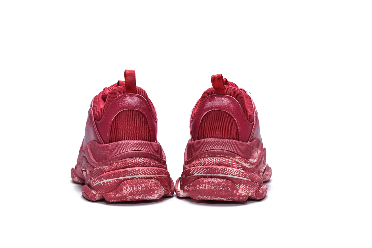Ba***ci*ga Triple S Red  524039 W3CN3 6000