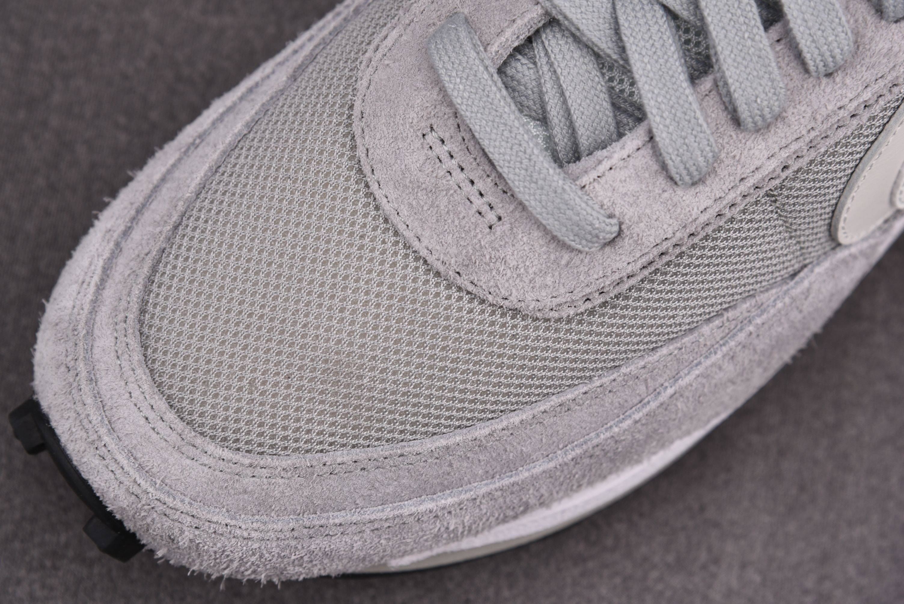 Fragment x Sacai x Nik LDWaffle “Light Smoke Grey”   DH2684-001