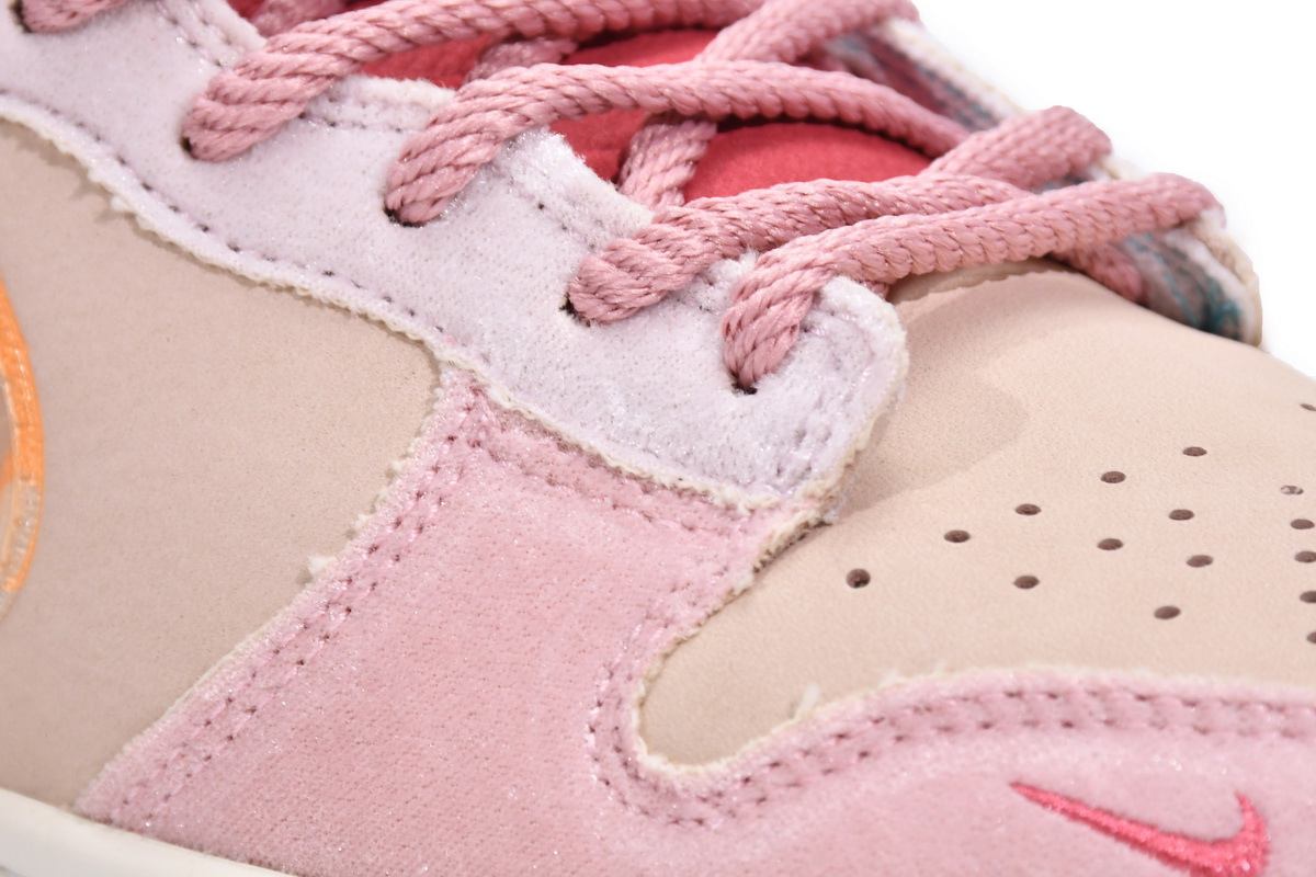 Social Status x Nike Dunk Mid Strawberry Milk   DJ1173-600