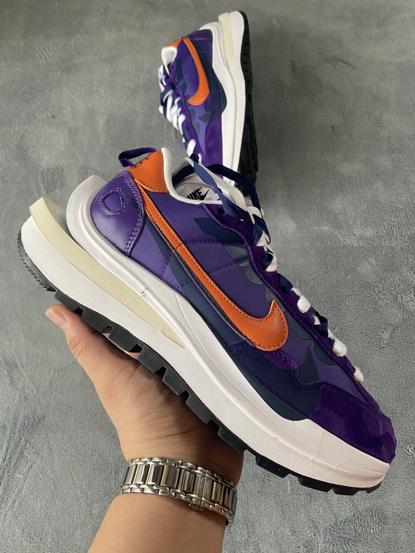 Sacai x Nike VaporWaffle Dark Iris DD1875-500