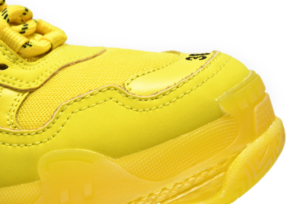 Ba***ci*ga Triple S Yellow   541624 W0901 7500
