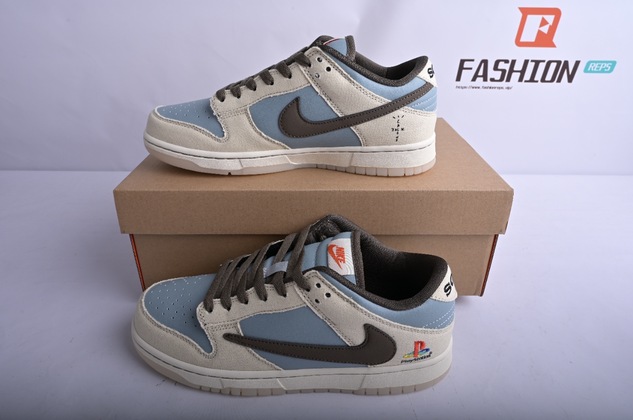 Travis Scott x PlayStation x Nike Dunk Low SP   CU1726-400