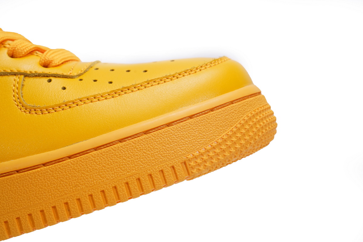Off-White x Nike Air Force 1 Low University Gold DD1876-700
