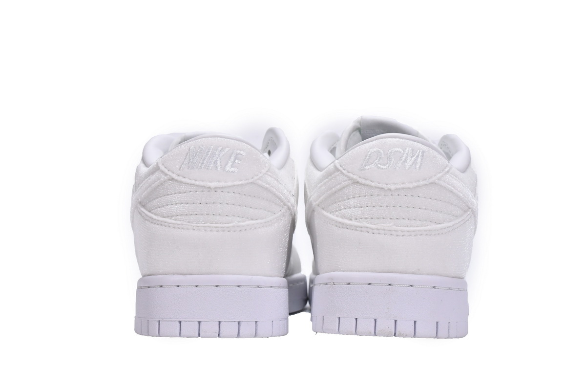 Dover Street Market x Nike Dunk Low Triple White   DH2686-100