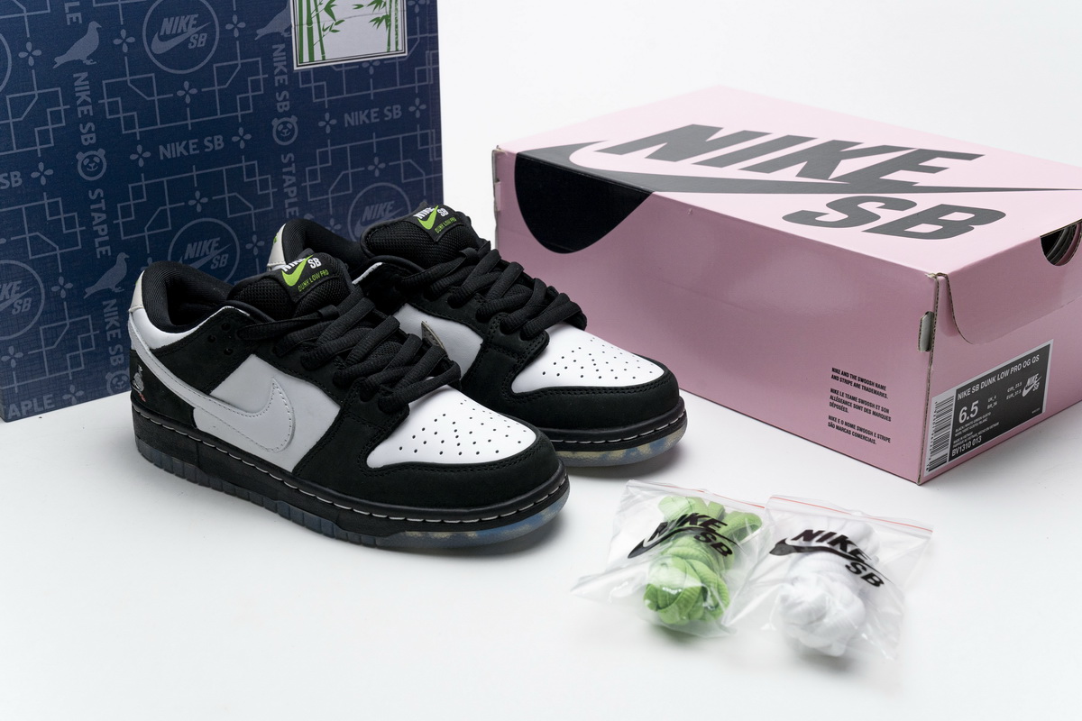 Staple x Nike SB Dunk Low “Panda Pigeon”   BV1310-013