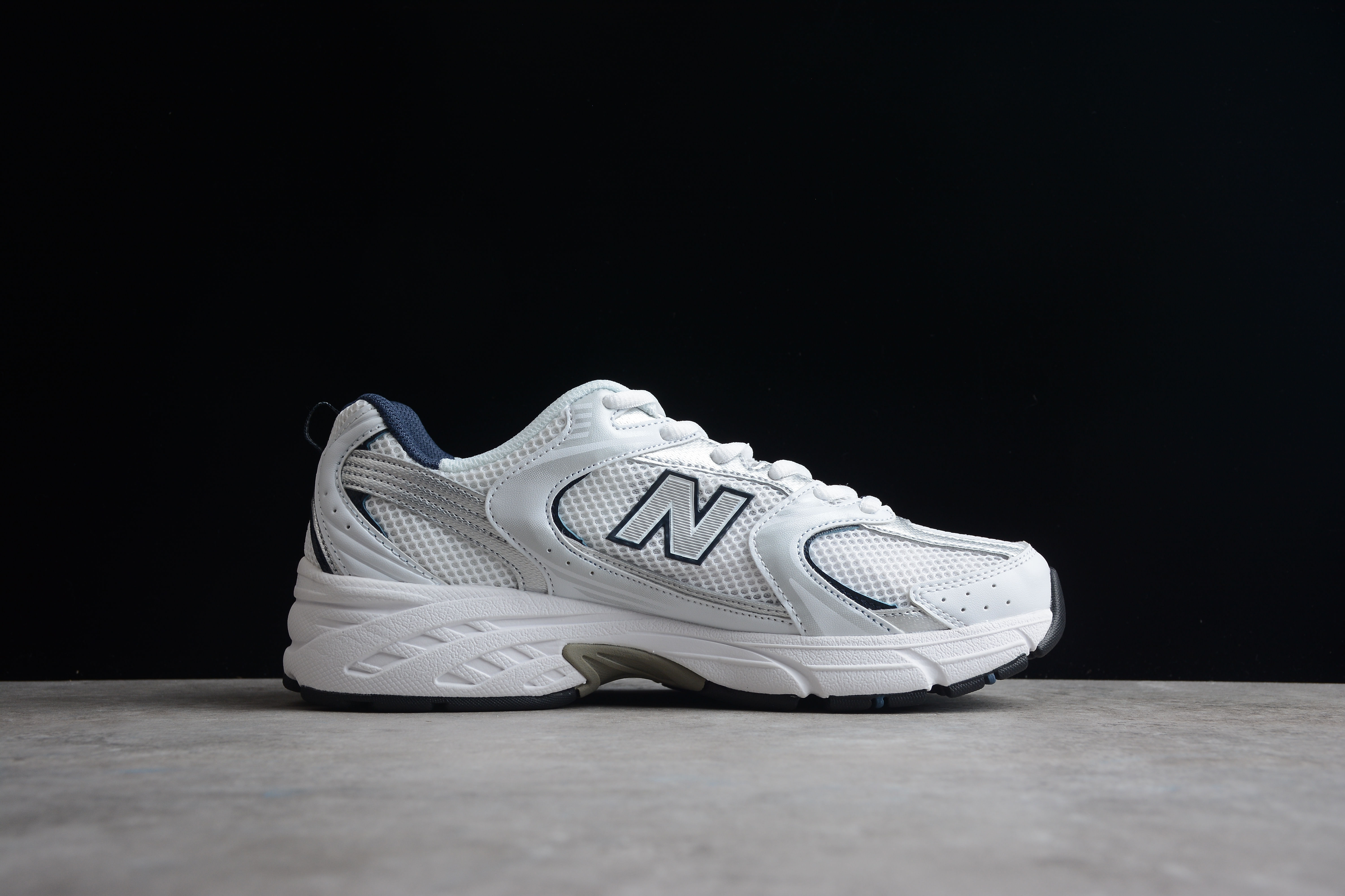 NB530 N*w B*lance 530