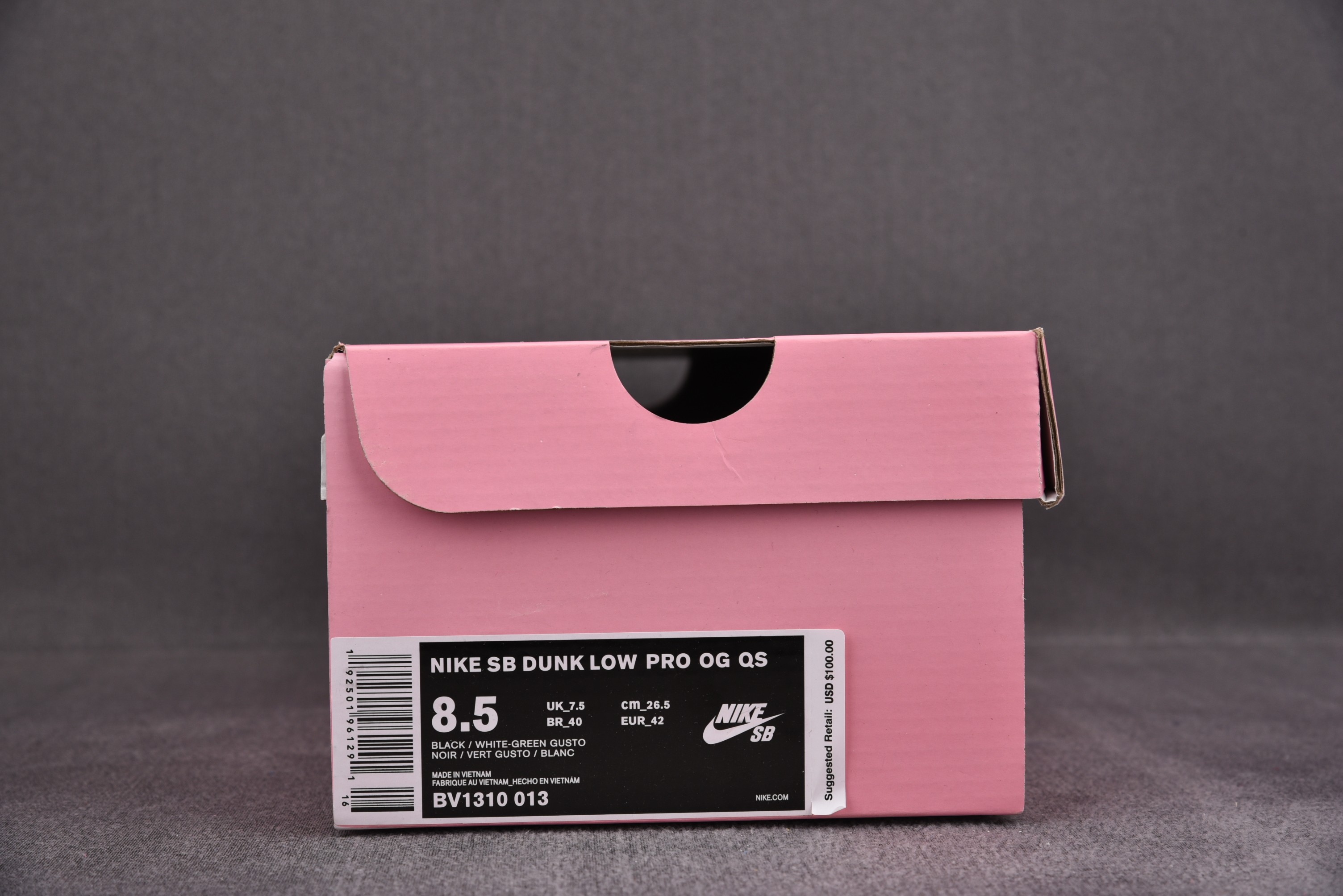 M Batch  Staple x Nike SB Dunk Low “Panda Pigeon”   BV1310-013