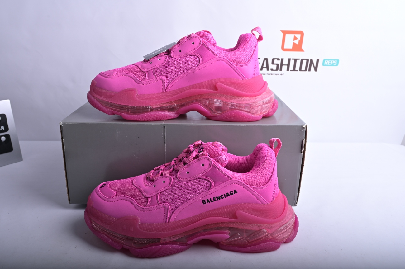 Ba***ci*ga Triple S Plum Red   541624 W2FG1 5059