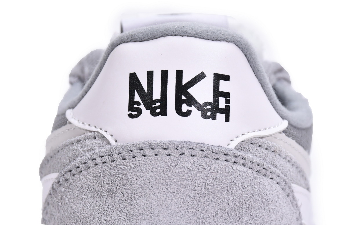 Fragment Design x sacai x Nike LDWaffle Light Smoke Grey DH2684-001