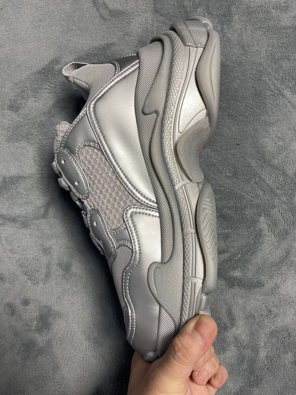 Balenciaga Triple S Light Gray Silver   536737 W2FS2 8100