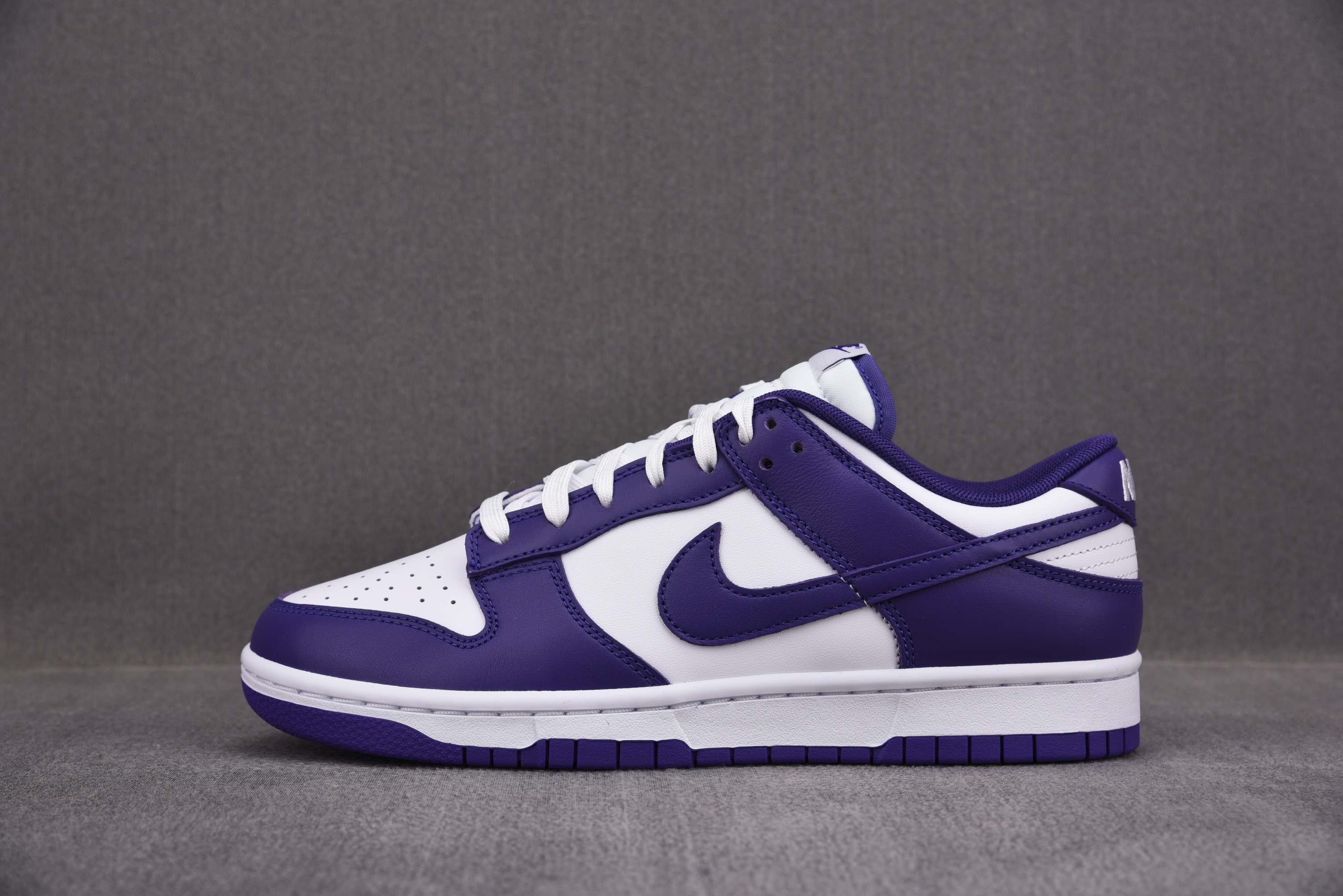 M Batch  Nike SB Dunk Low   DD1391-104