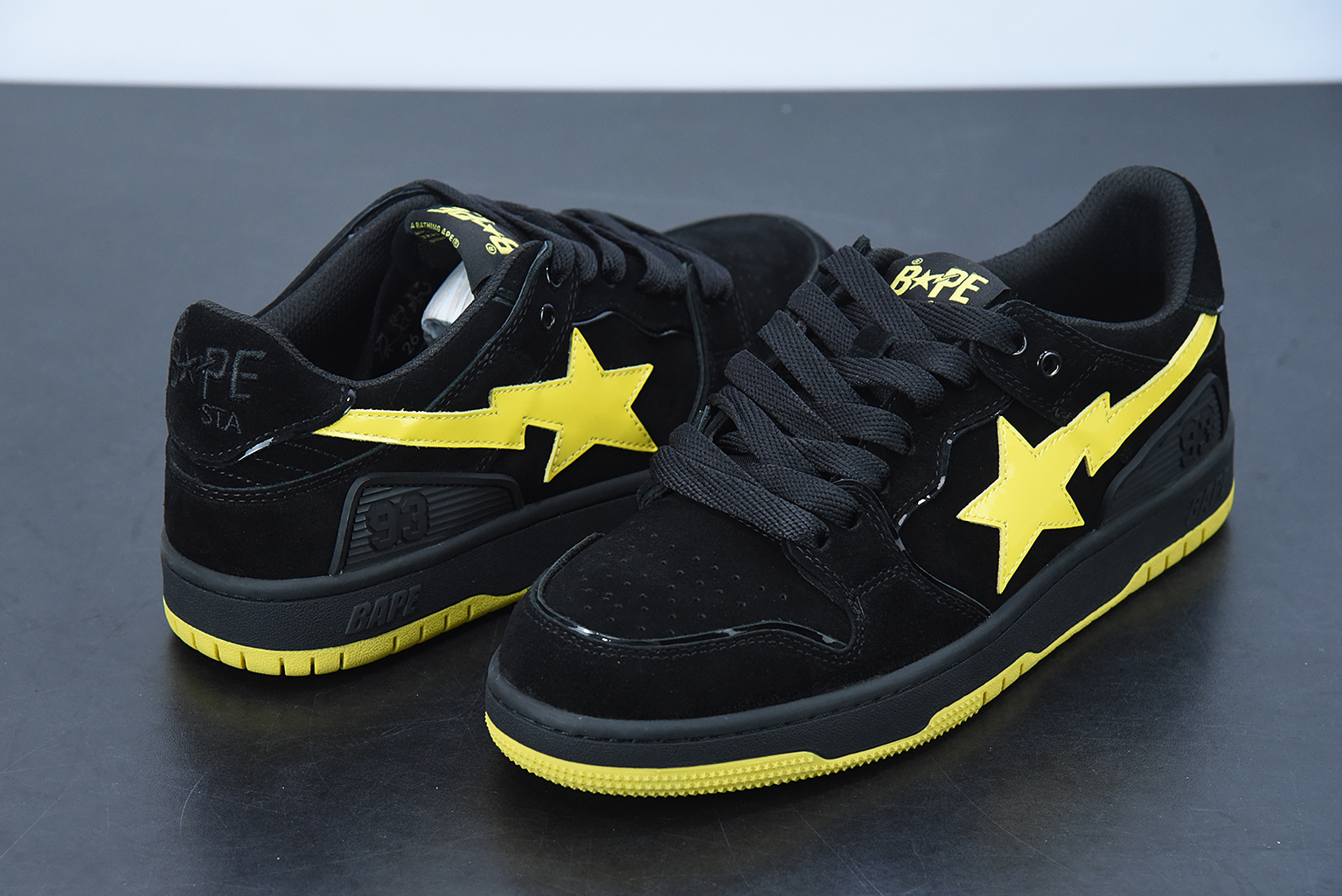 A Bathing Ape Sk8 Sta Black Electric Yellow 1G701090005