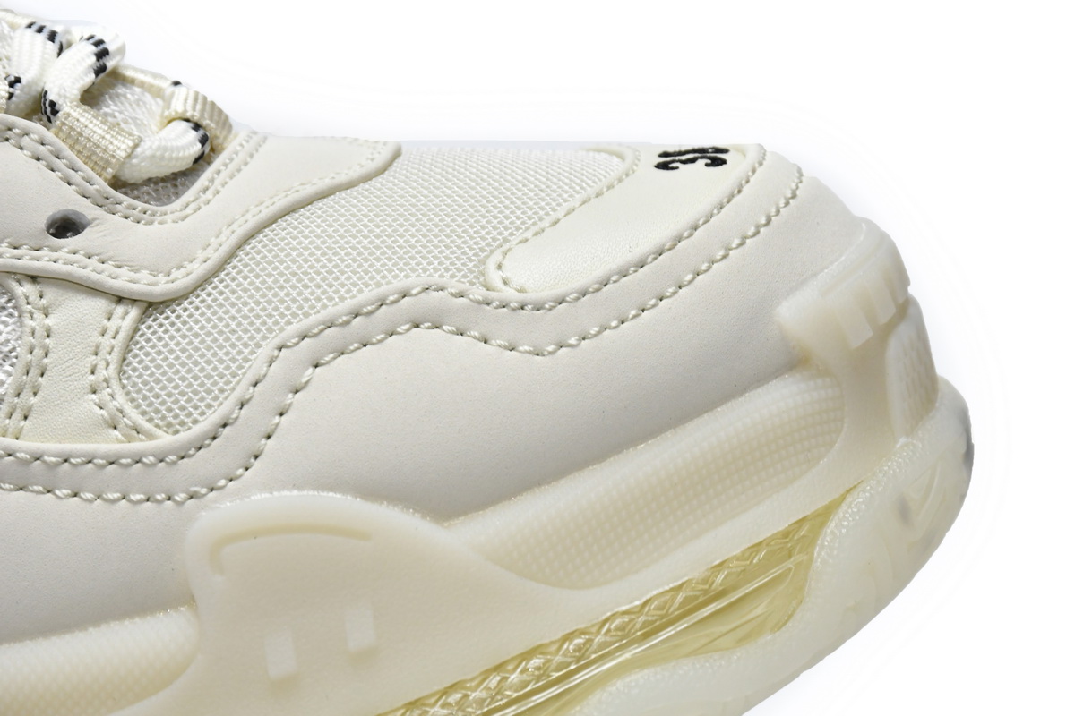Ba***ci*ga Triple S Creamy White   541624 W2GA1 9100