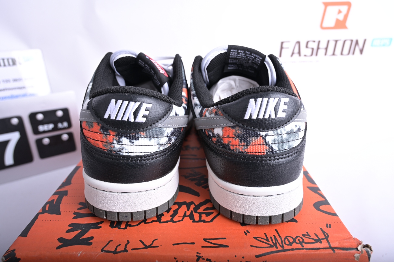 Nike Dunk Low Graffiti Black Red  DM0108-001