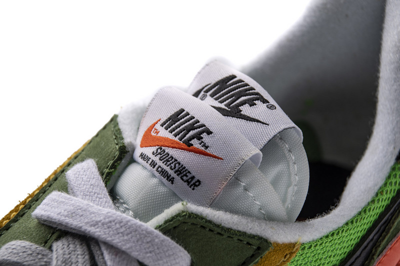 Sacai x Nike LDWaffle Green Gusto BV0073-300
