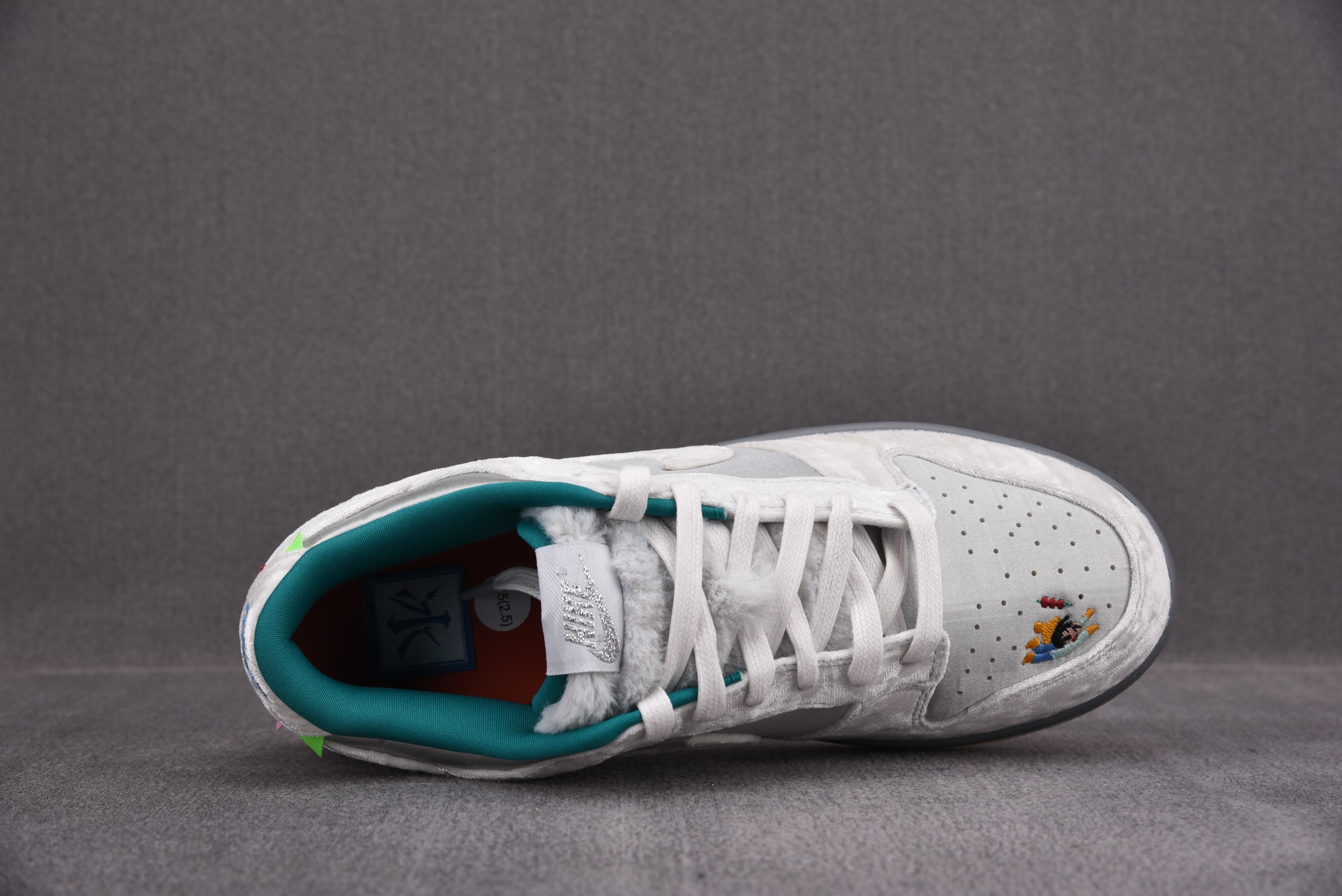 M Batch Nike Dunk Low Ice  DO2326-001