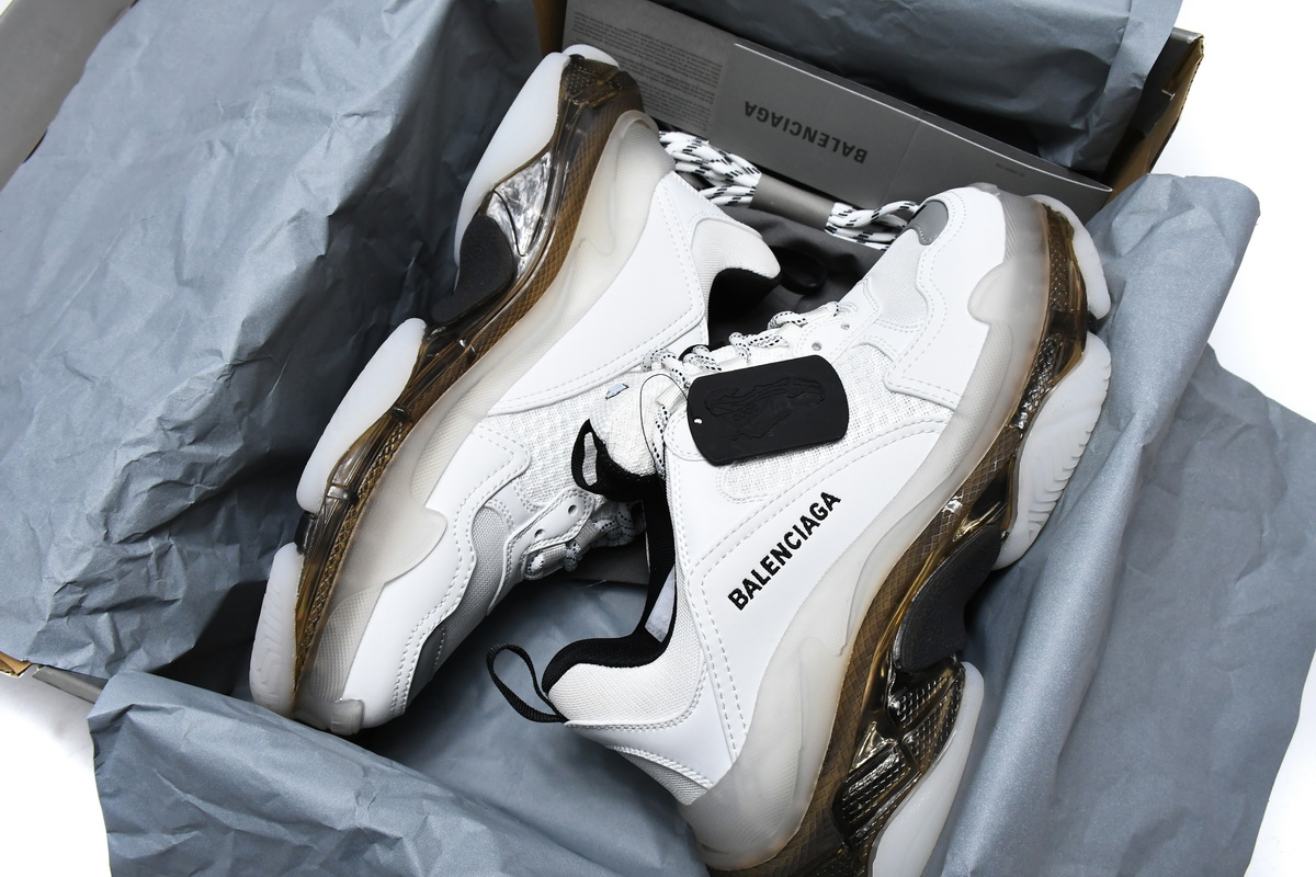 Ba***ci*ga Triple S White Black   541624 W2GS1 9012