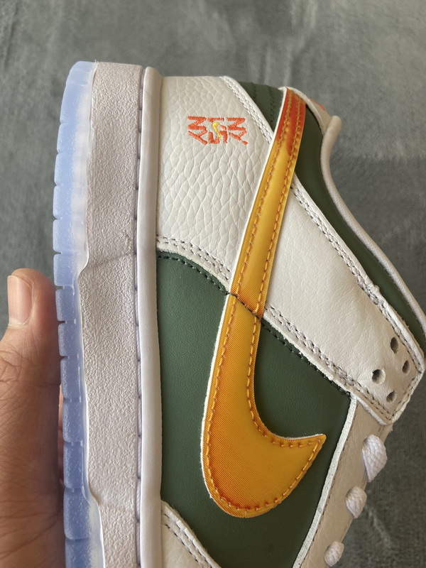 Nike Dunk Low NY vs NY  DN2489-300