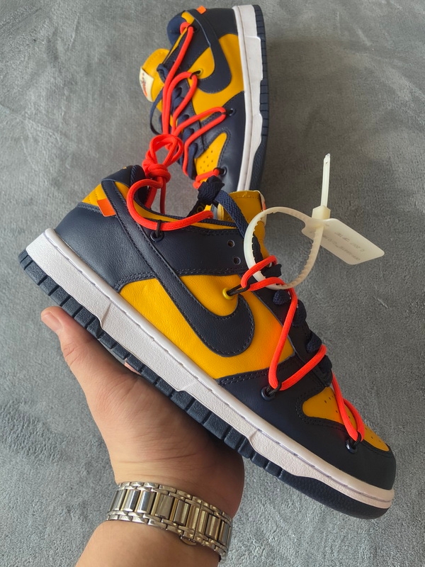 OFF WHITE X Nike Dunk SB Low White Michigan  CT0856-700