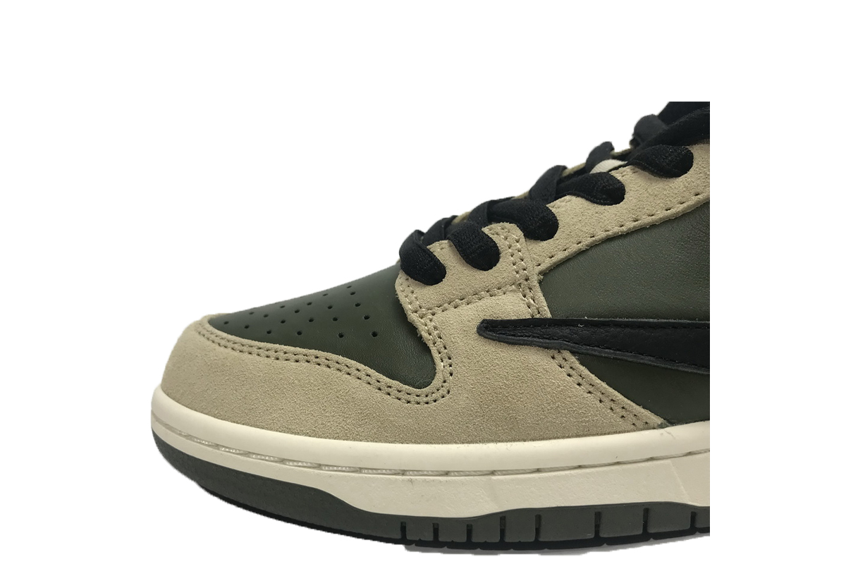 Travis Scott x PlayStation x Nike Dunk Low SP   CU1726-100