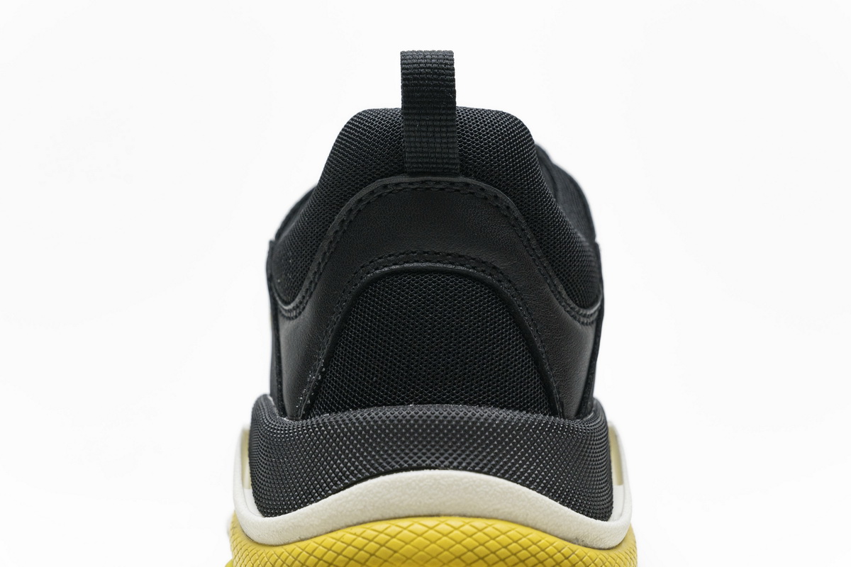 Ba***ci*ga Triple S Black Yellow  483513 W06E1 1078