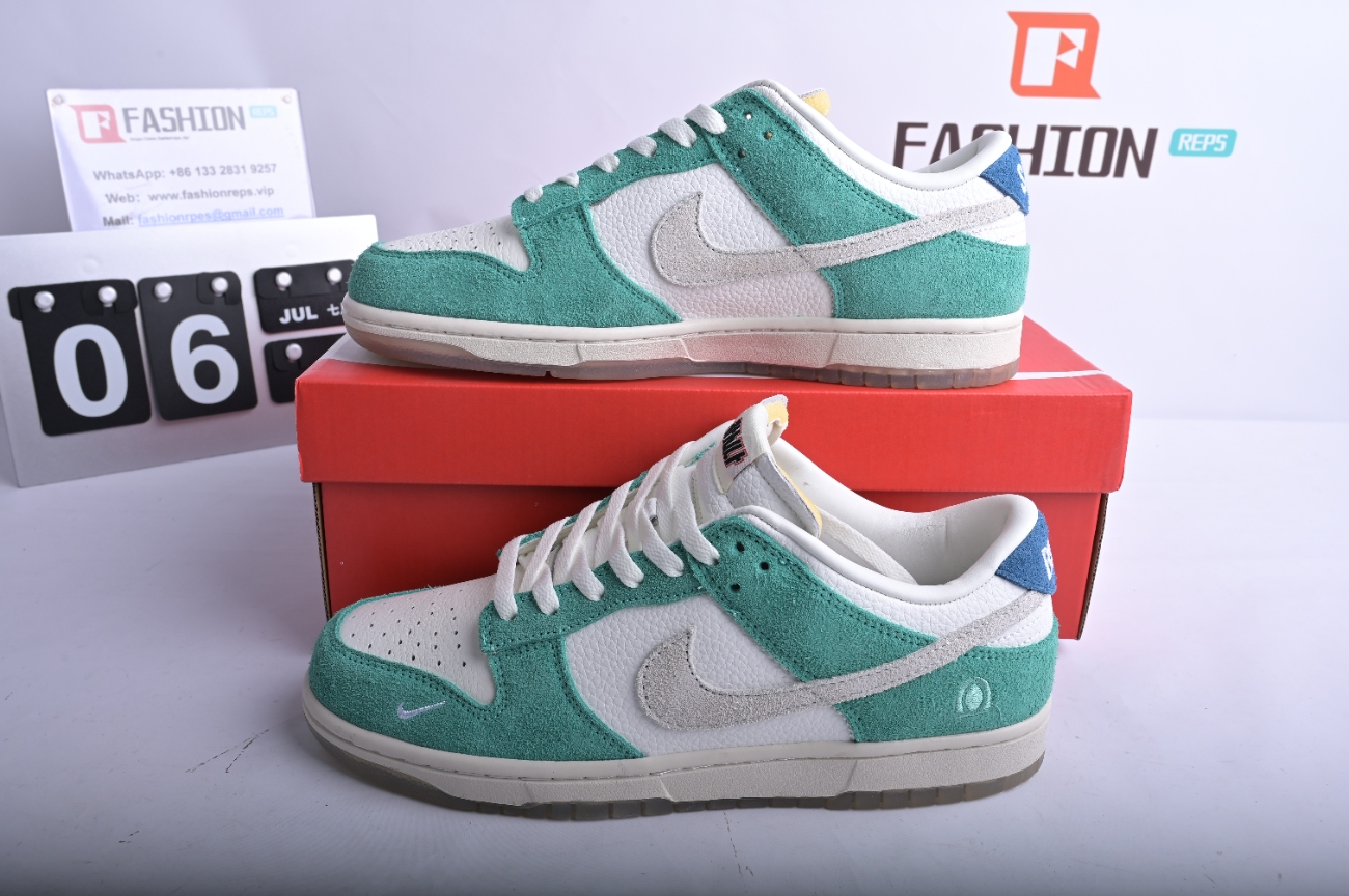 Kasina x Nike Dunk Low  Neptune Green  CZ6501-101