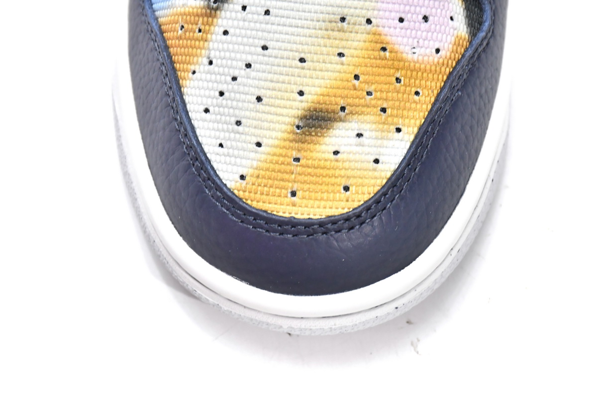 Nike Dunk Low Graffiti  DM0108-400