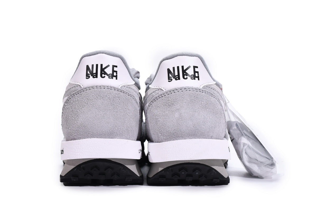 Fragment Design x sacai x Nike LDWaffle Light Smoke Grey DH2684-001