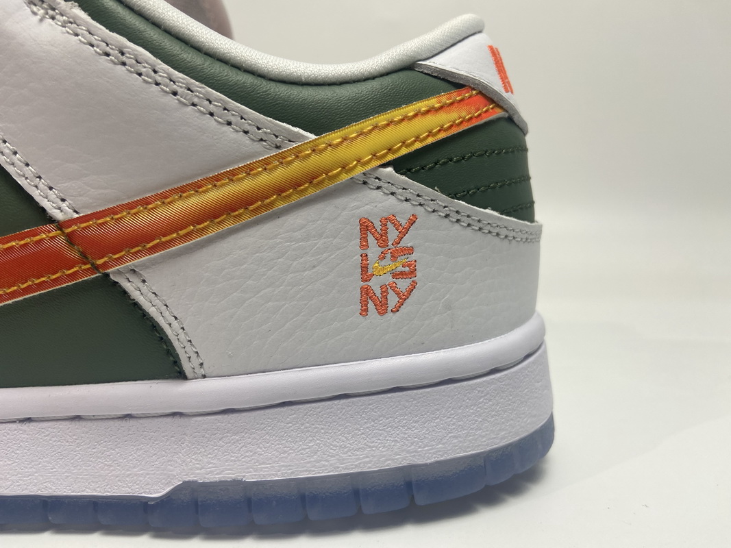 Nike Dunk Low NY vs NY  DN2489-300