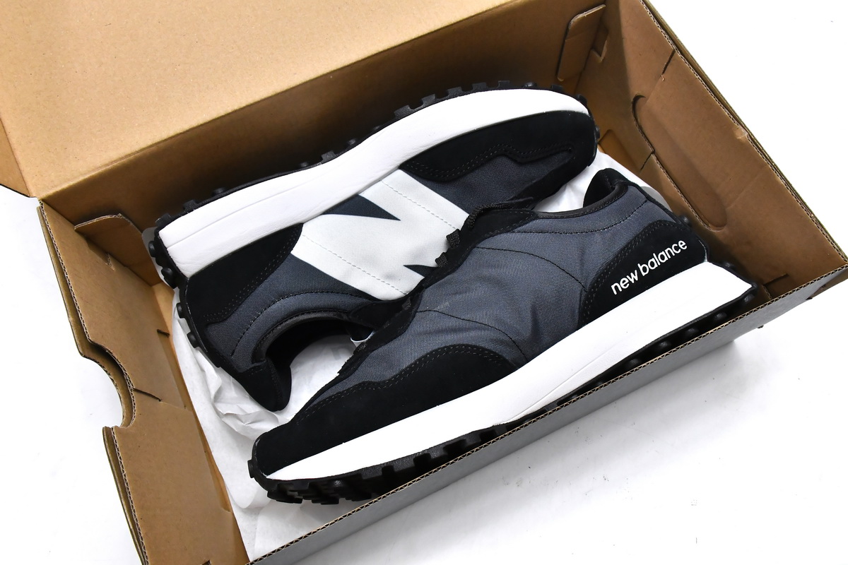 N*w B*lance 327 Black & White   MS327CPG