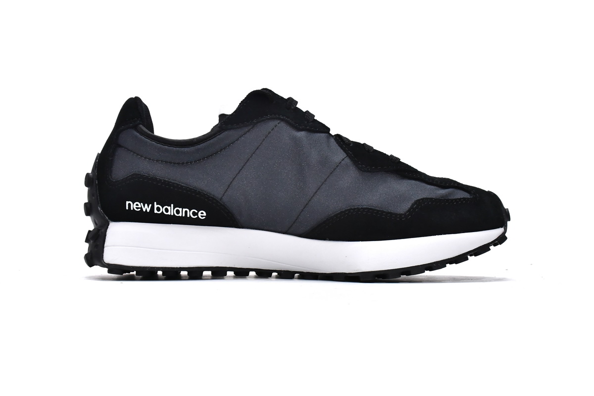 N*w B*lance 327 Black & White   MS327CPG