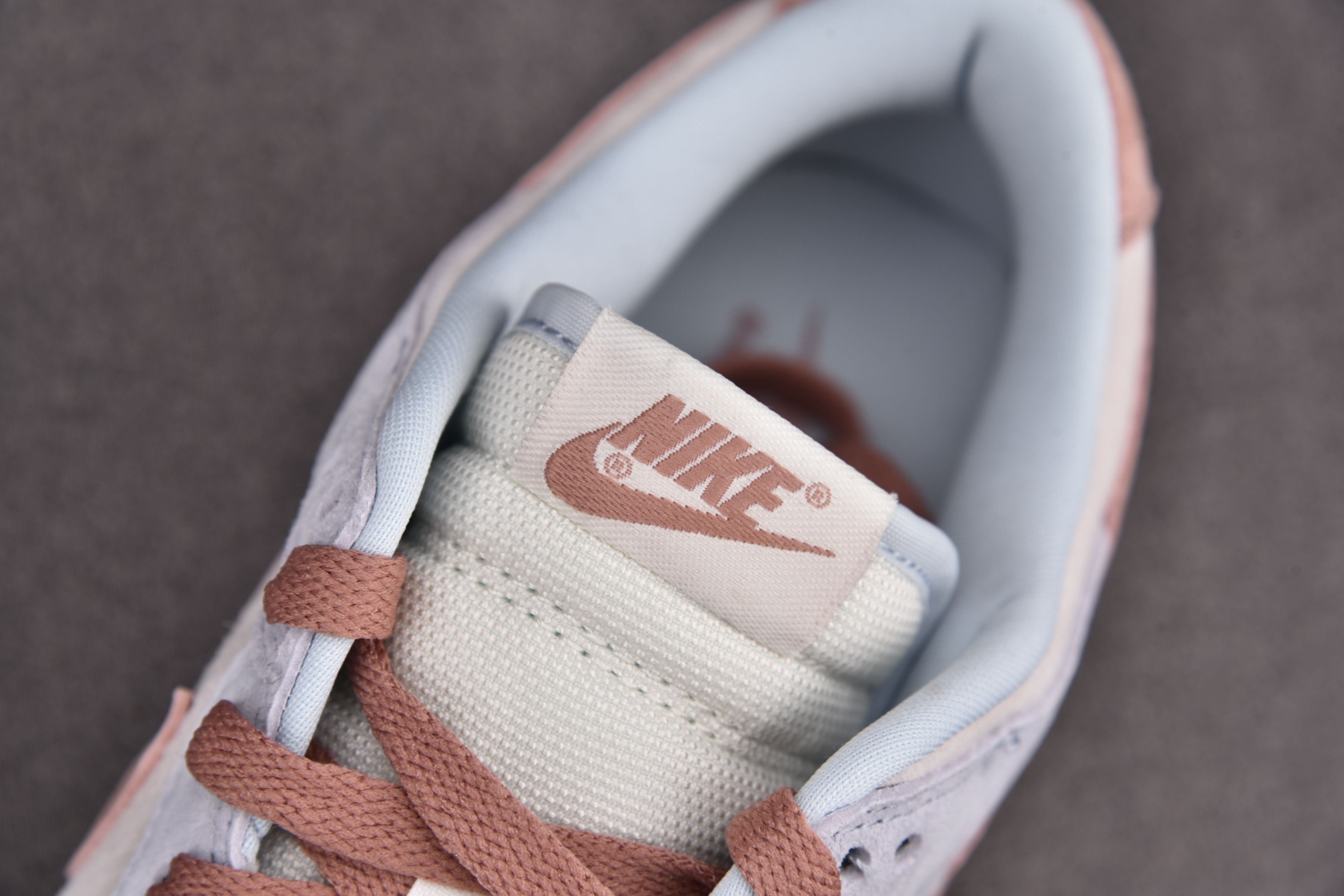 M Batch  Nike Dunk Low Fossil Rose  DH7577-001