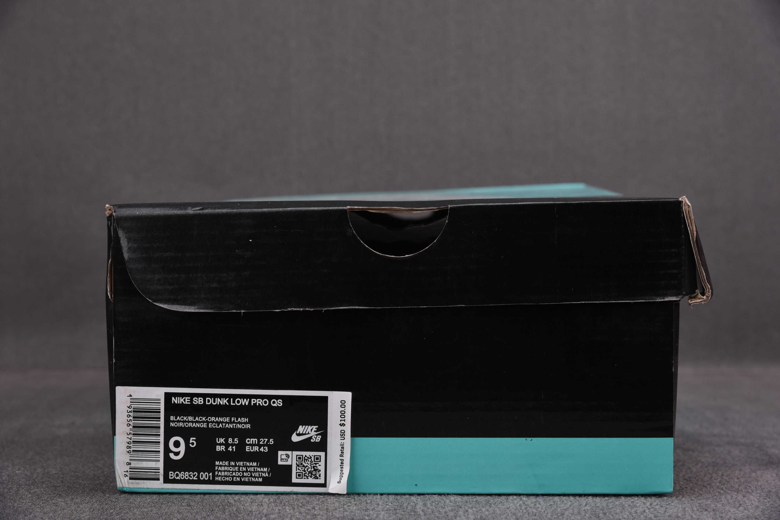M Batch -SB Dunk Low Raygun   BQ6832-001