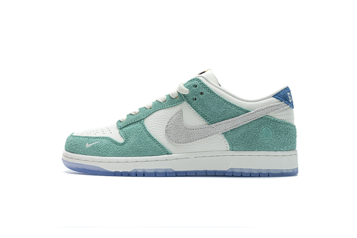 Kasina x Nike Dunk Low  Neptune Green   CZ6501-101