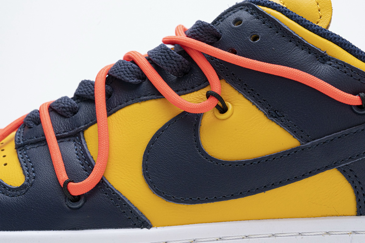 OFF WHITE X Nike Dunk SB Low White Michigan  CT0856-700