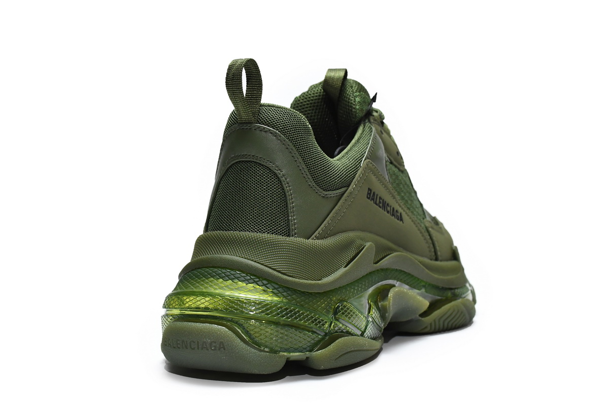 Ba***ci*ga Triple S Pitch Green  541624 W2GA1 2325