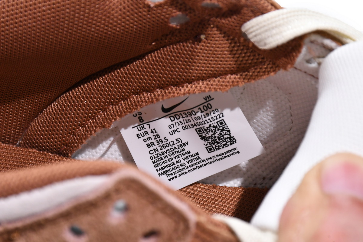 Nike Dunk SB Low PRM Medium Curry   DD1390-100