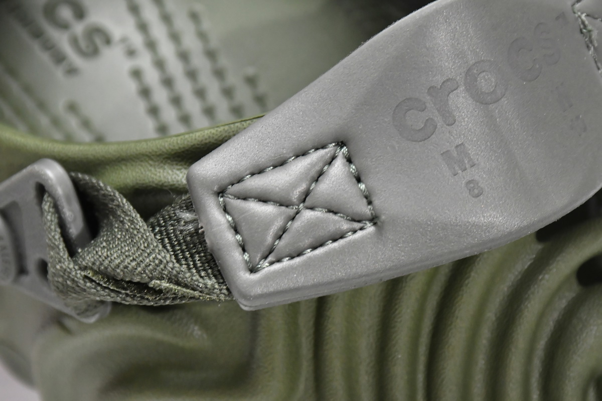 Saleke Bembury x Crocs Pollex Clog Cucumber   207393-309