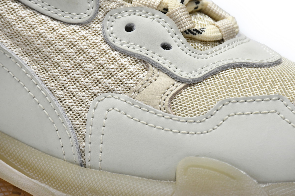 Ba***ci*ga Triple S Champagn  544351 W09OH 7083