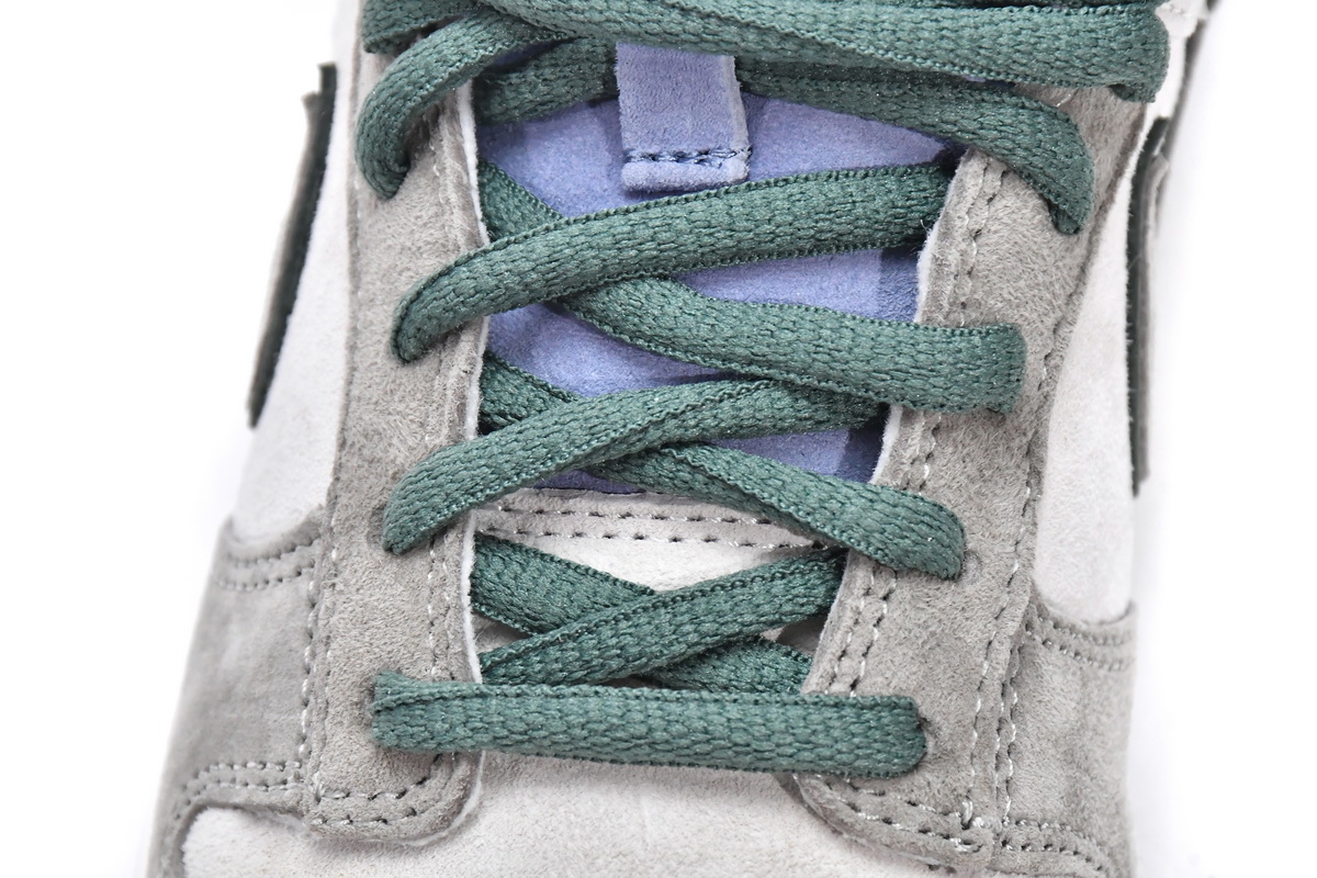Otomo Katsuhiro x Nike SB Dunk Low Steamboy OST LF0039-012