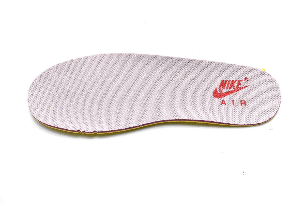 Nike Air Force 1 Low Valentine’s Day   DQ9320-100
