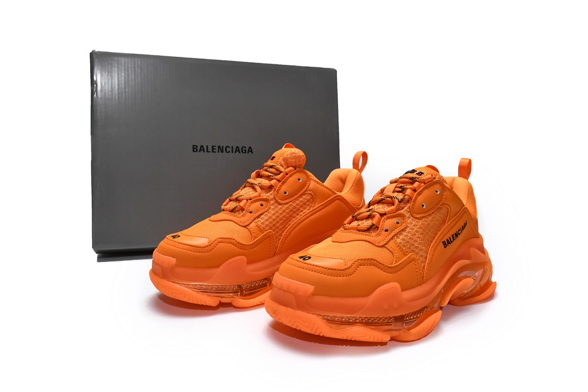 Ba***ci*ga Triple S Orange  541624 W2GA1 7510
