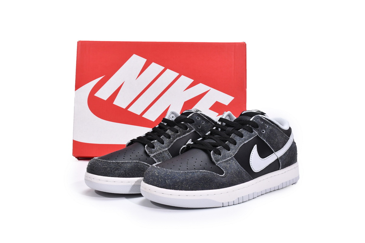 Nike Dunk Low Retro PRM Zebra   DH7913-001