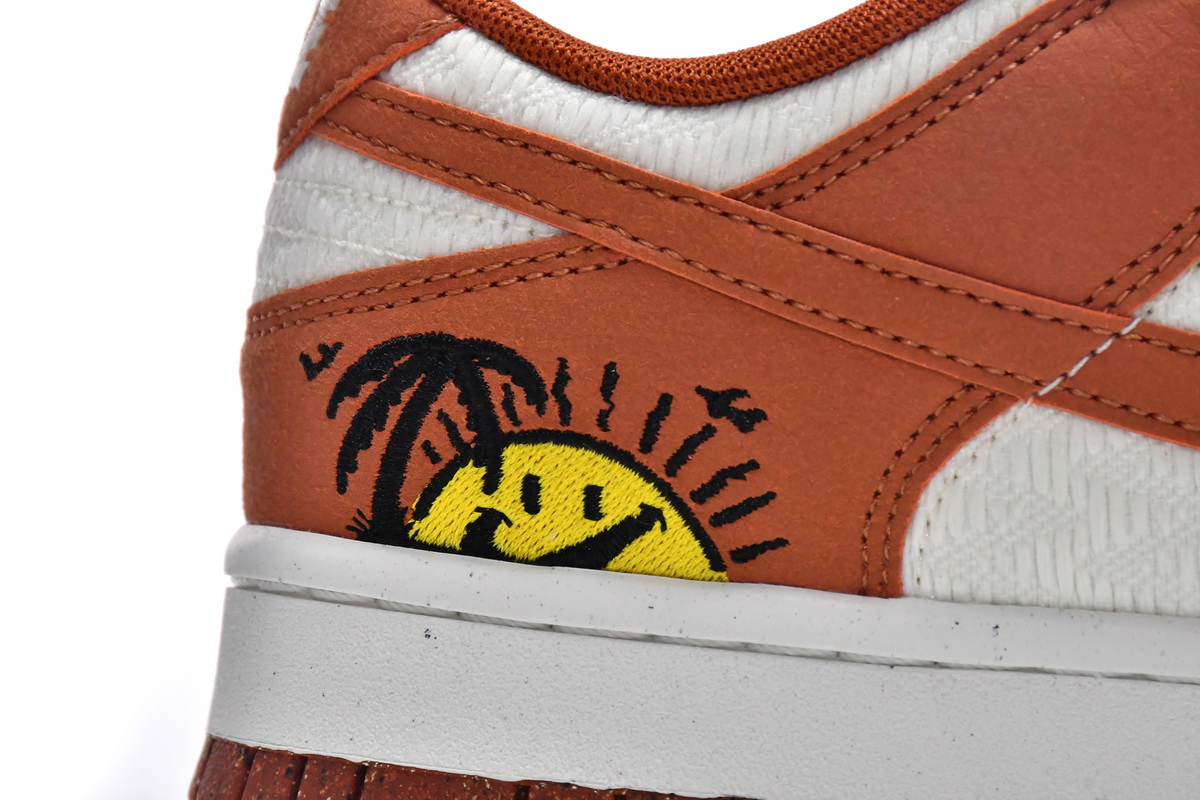 Nike Dunk Low Sun Club DR5475-100