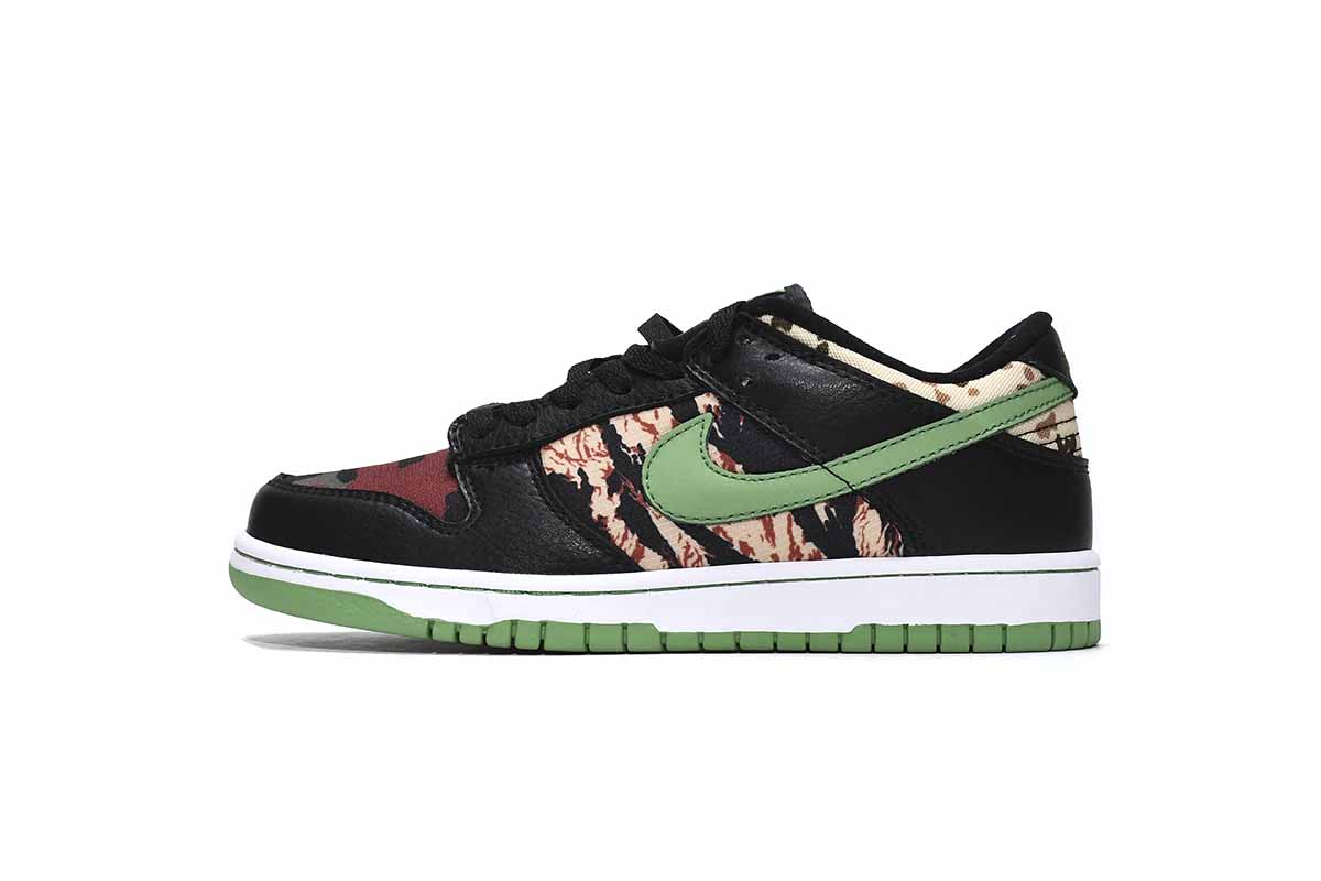 Nike SB Dunk Low Black CamouFlage   DH0597-001