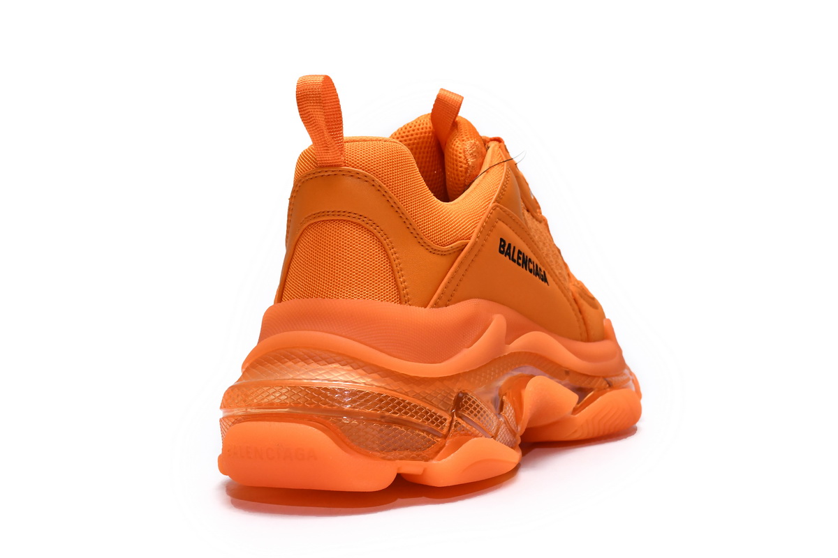 Ba***ci*ga Triple S Orange  541624 W2GA1 7510