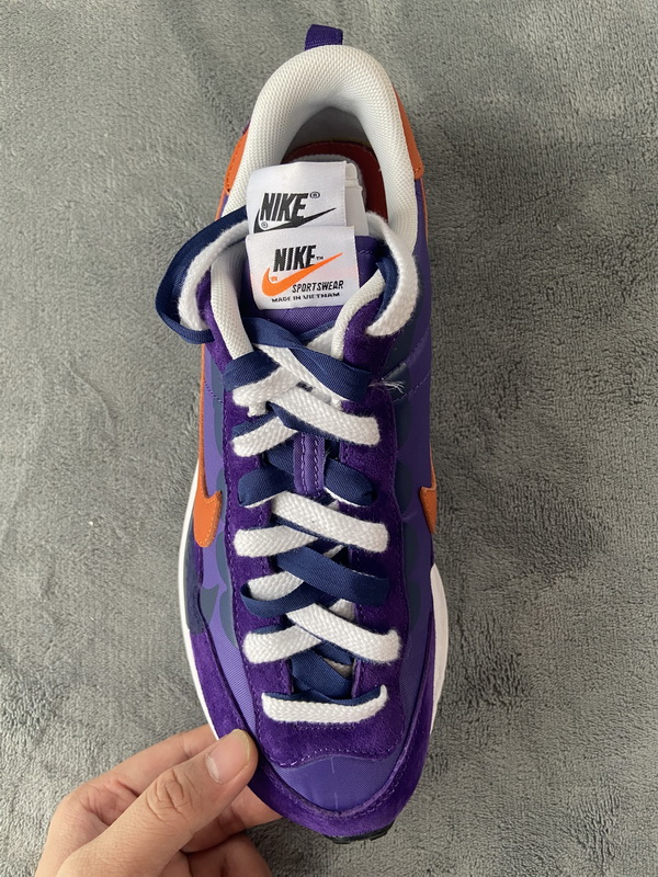 Sacai x Nike VaporWaffle Dark Iris DD1875-500