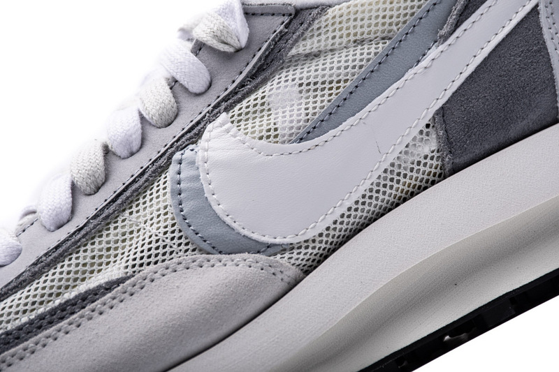 Sacai x Nike LDWaffle Grey BV0073-100