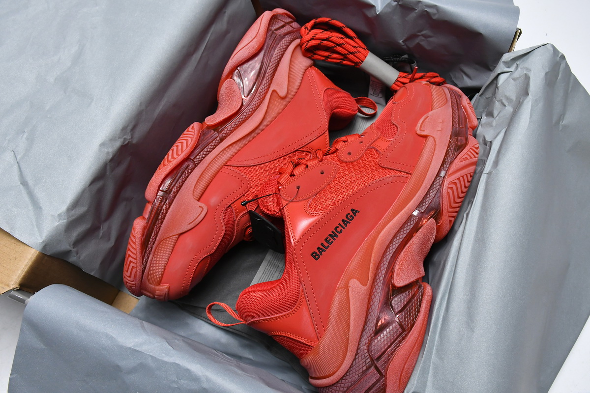 Ba***ci*ga Triple S Dark Red   541624 W09O1 6500