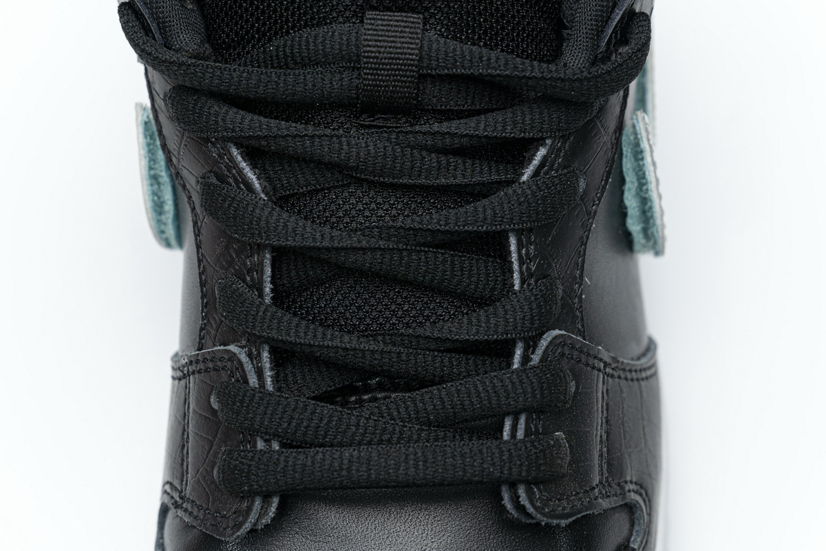 Nike SB Dunk Low Pro OG QS “Black Diamond”   BV1310-001